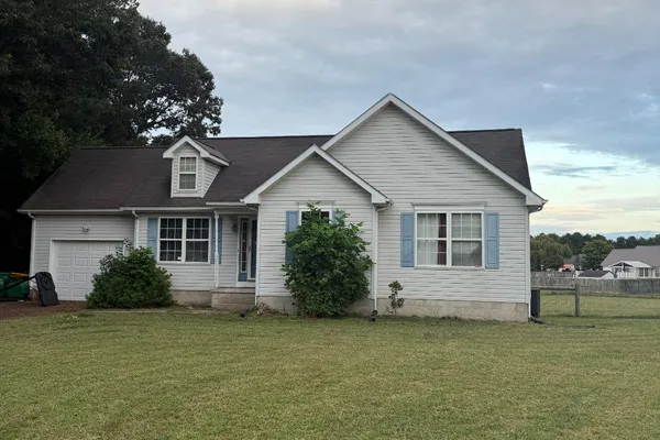 136 HIDDEN CREEK WAY