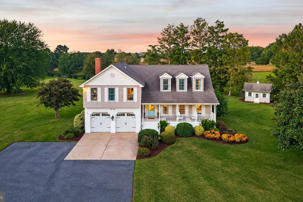 162 KIRWANS LANDING LN