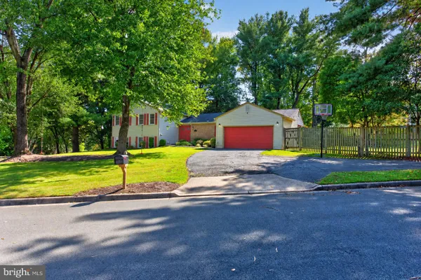 1521 GINGERWOOD CT