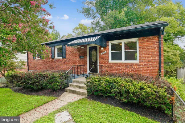11705 ASHLEY DR