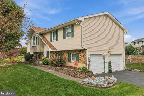 3239 REEVE DR
