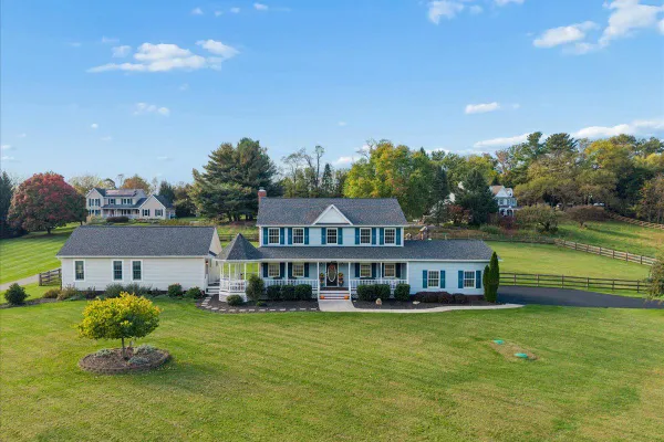 2994 HOPE MILLS LN