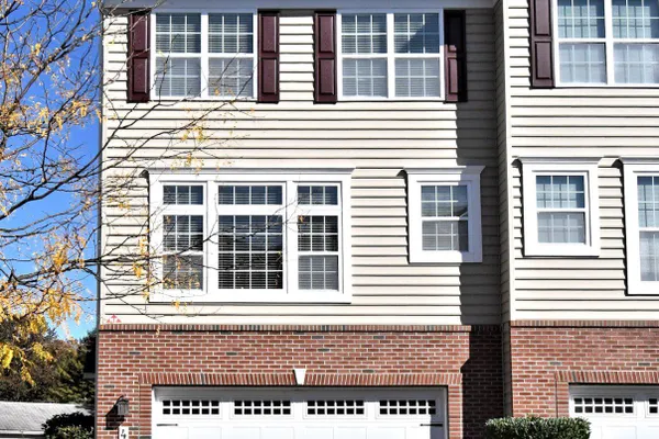 451 WILLIAMSON CT