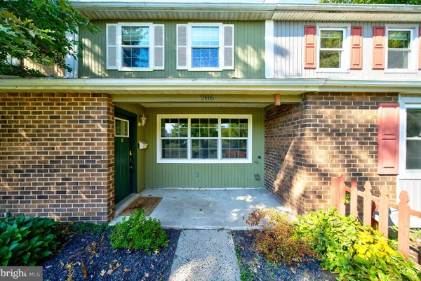 286 JOHNSON LN