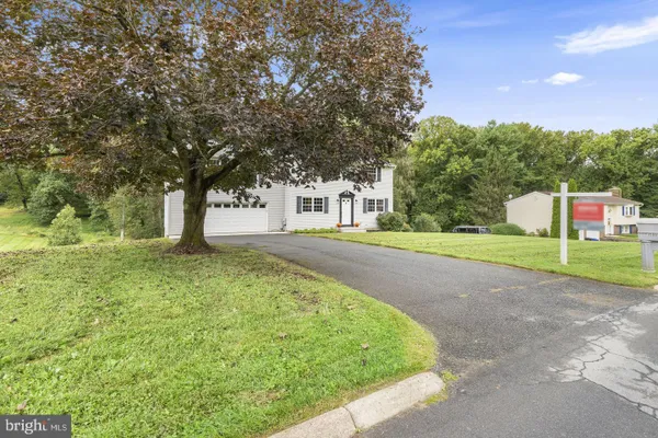 3906 BOXWOOD RD