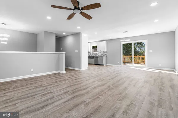 226 AUBREY DR