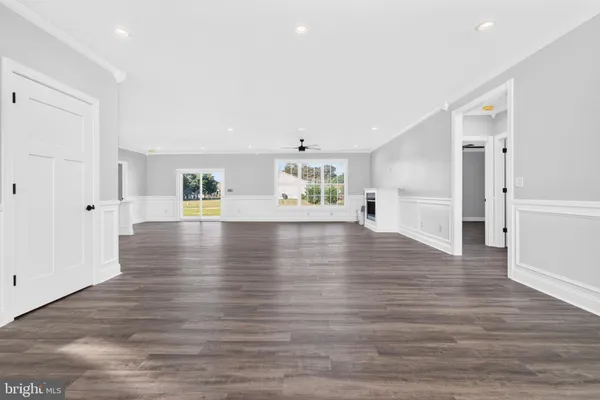 24562 BEAVER WAY