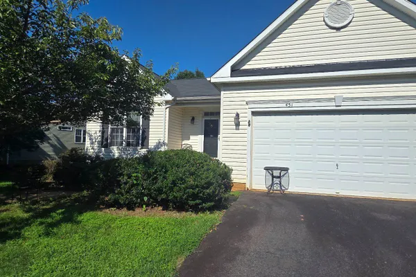 451 KEARNS DR
