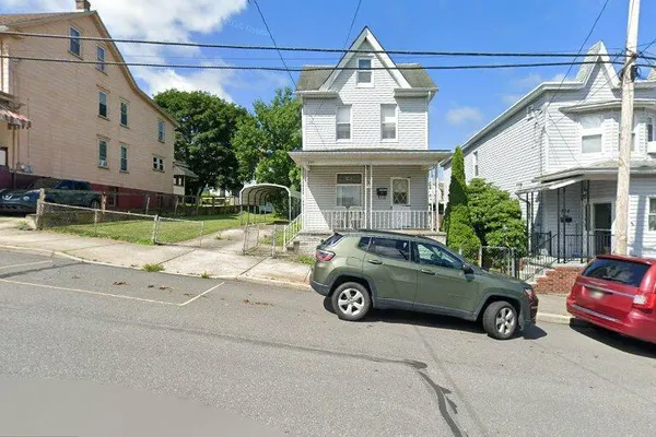 220 1ST ST