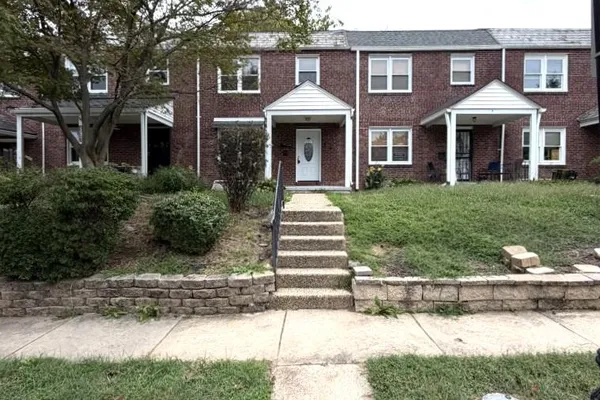 3720 YOLANDO RD