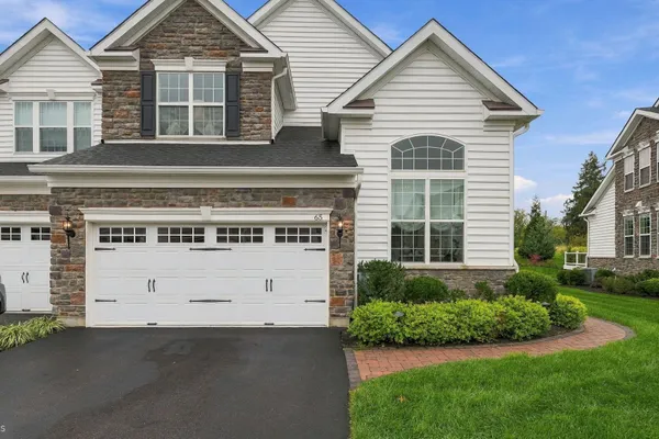 65 LAVENDER DR