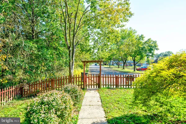 287 JOHNSON LN