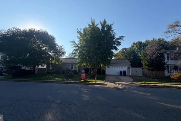 113 N N LAURA ANNE DR