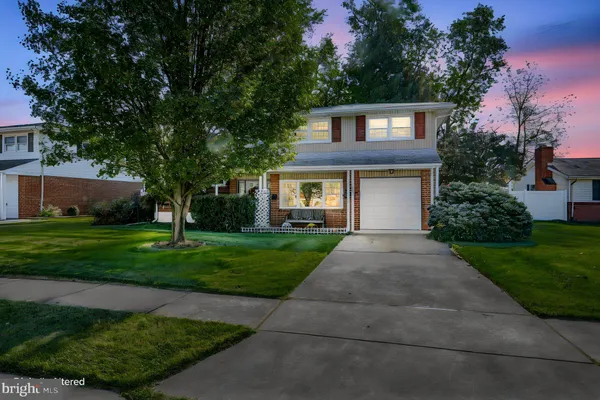 111 CALADIUM LN