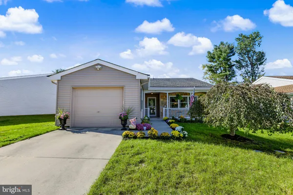 79 KINGSTON WAY