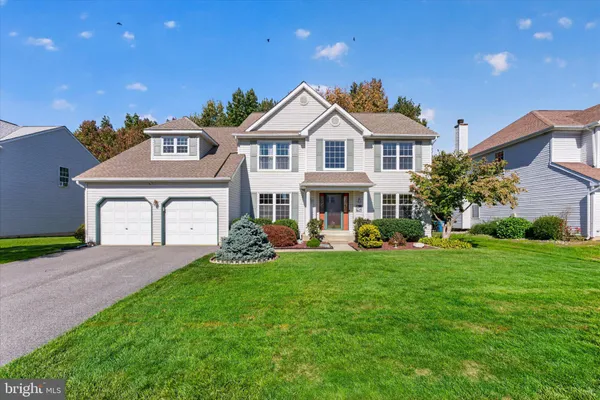 10 MOONLIGHT CT