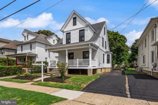 140 WASHINGTON AVE