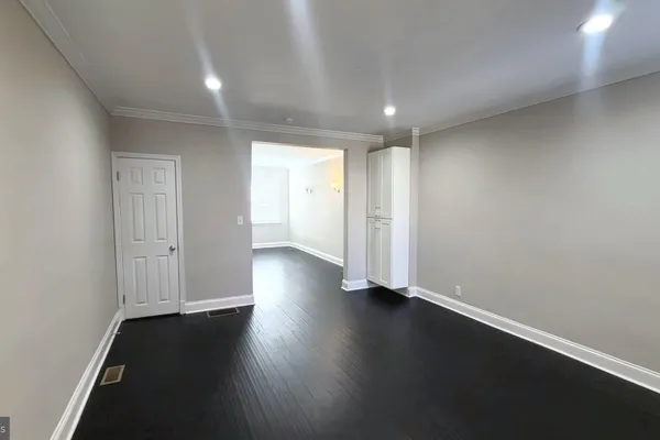3806 COLBORNE RD