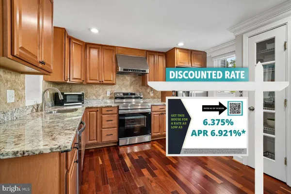 5572 GLASGOW WOODS CT