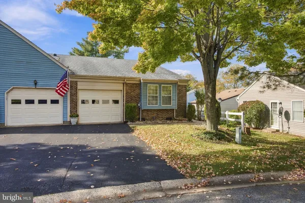 2A JOHN ADAMS CT