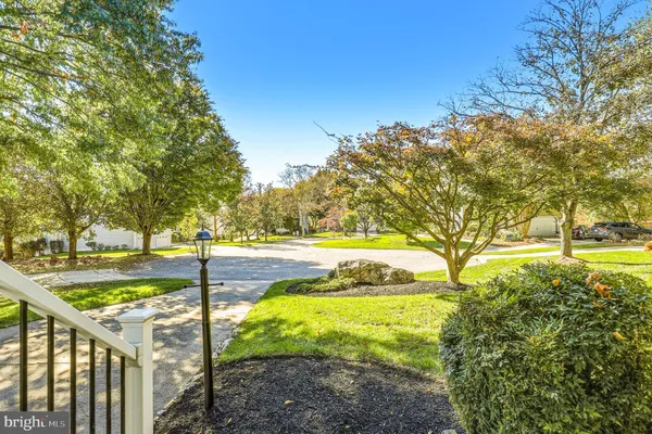 6609 JUNE APPLE CT