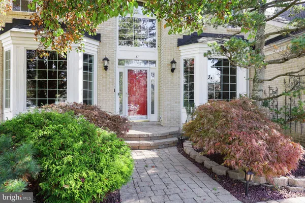 51 STONEHEDGE DR