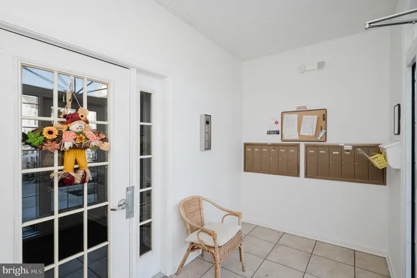 9523 SHIREWOOD CT 9523