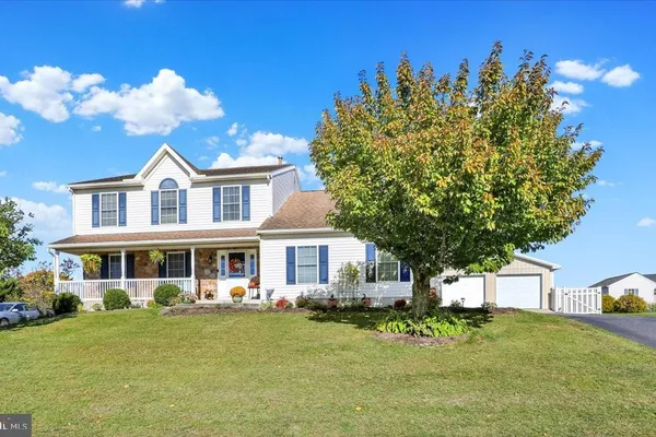 48 HICKORY LN