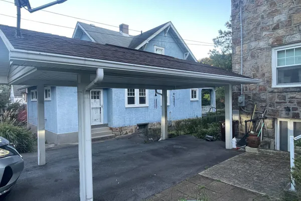 813 BRADDOCK RD