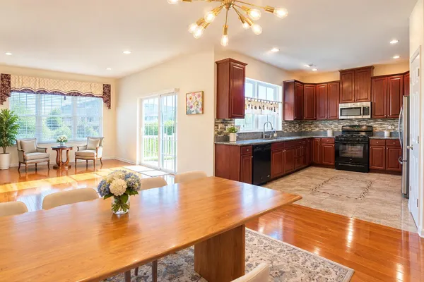 143 SADDLEBROOK DR