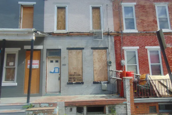 918 S 8TH ST