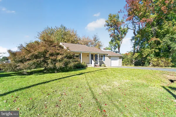 2627 CECIL DR