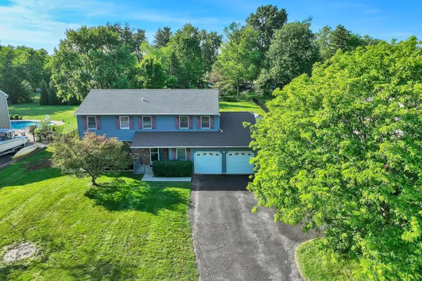 672 BRIGHTON DR