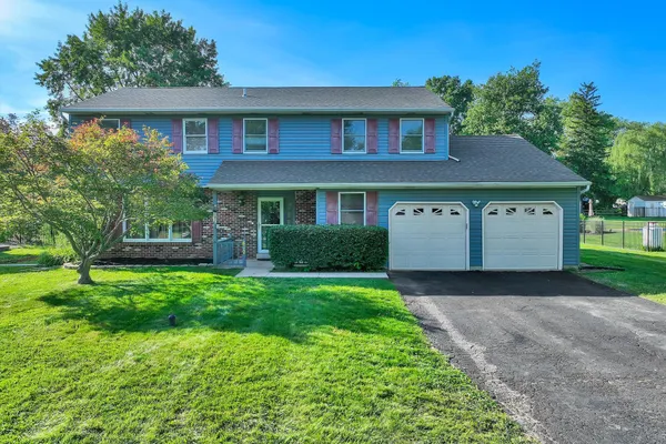 672 BRIGHTON DR