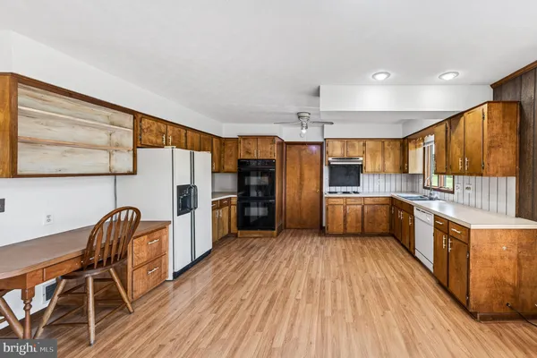 9510 SHENANDOAH DR