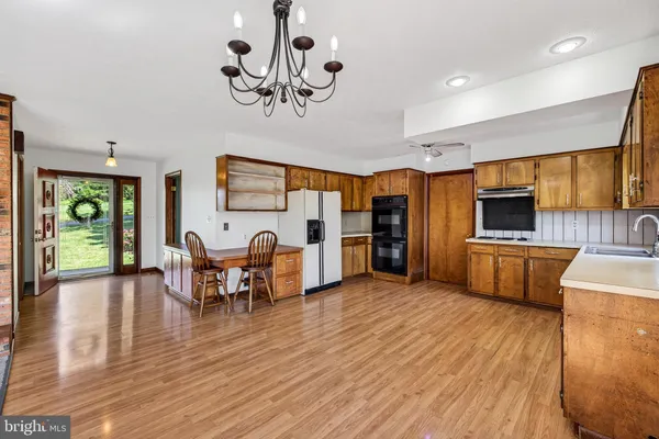 9510 SHENANDOAH DR