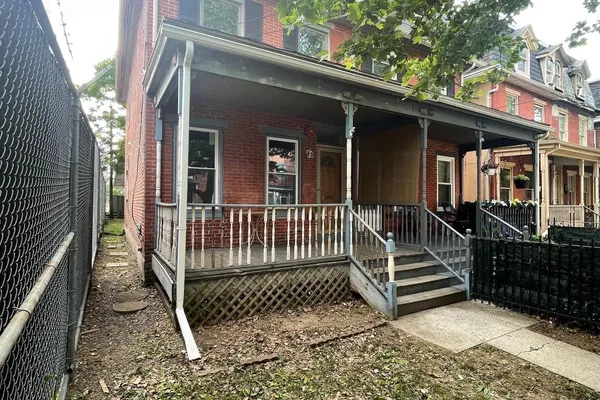 29 CARROLL ST