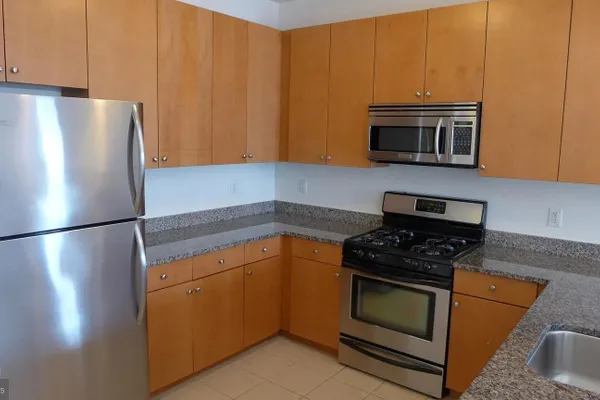 3201 SAINT PAUL ST 309