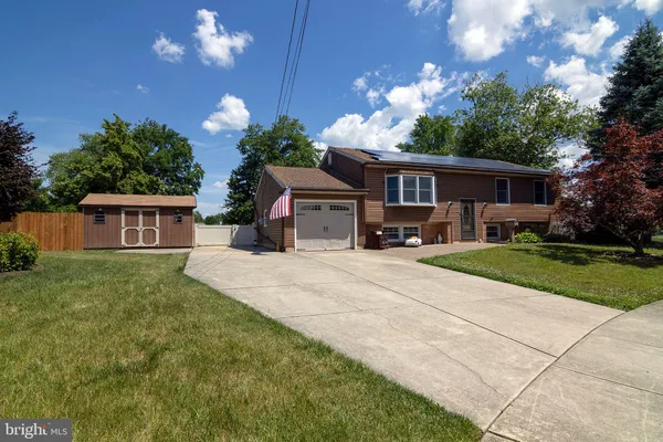 224 ORONO PL