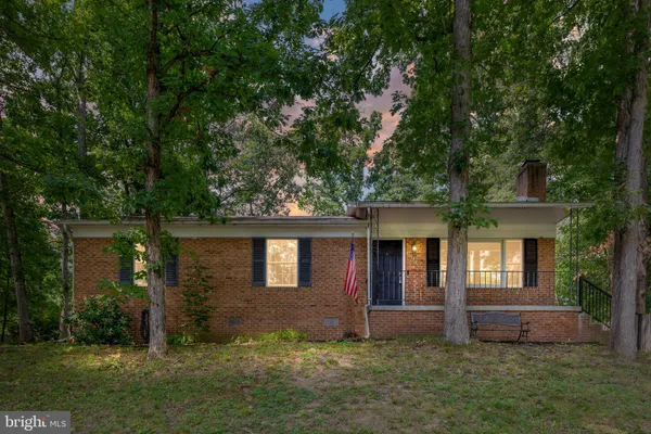113 LAKEWOOD DR