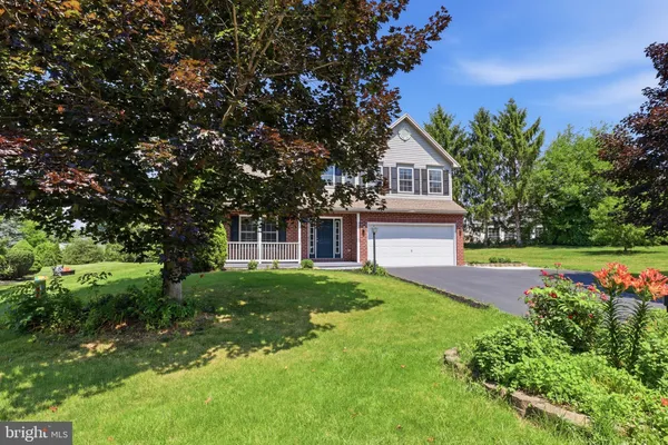 2 FORGEDALE DR
