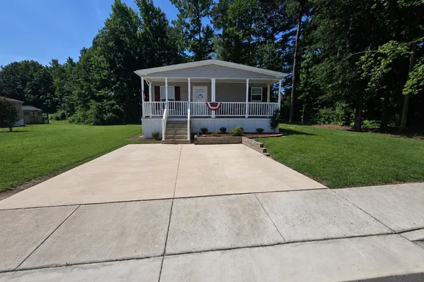 2613 REBECCA LN