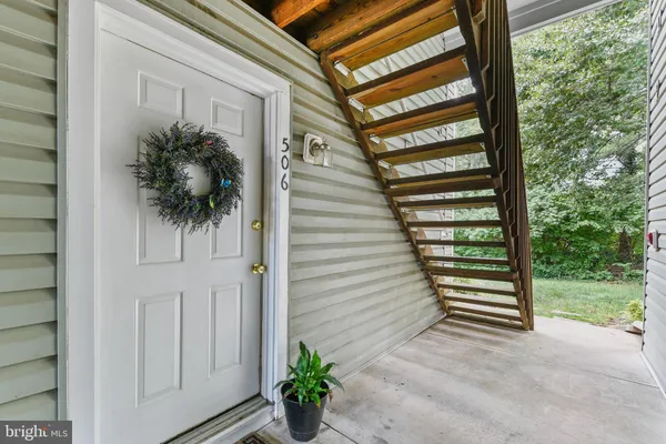 6025 ROCK GLEN DR 506