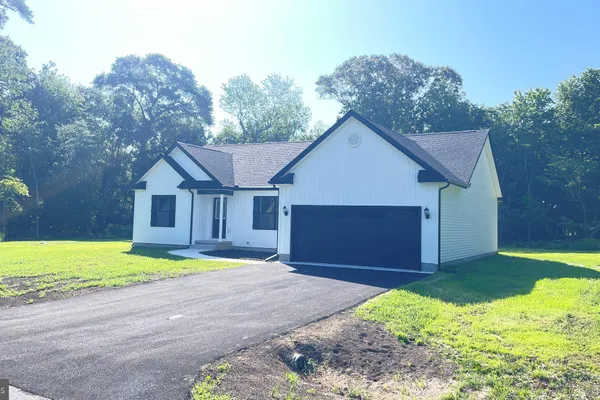 28142 BLUEBERRY AVE