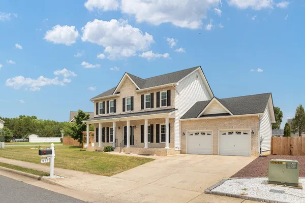 677 DELLINGER DR
