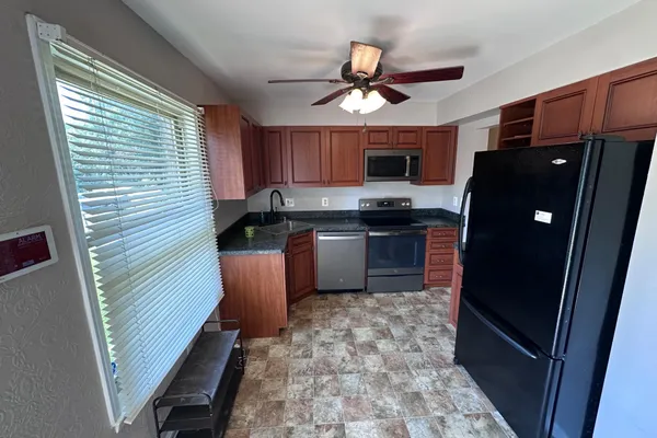 133 BOURBON CT