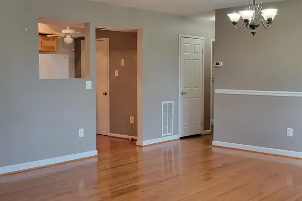 10239 PRINCE PL 26-104