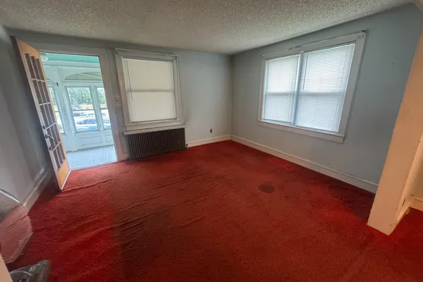 45 CRESCENT AVE