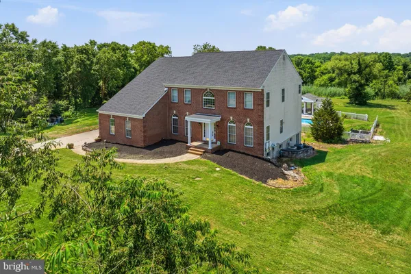 6 SUNSET CT