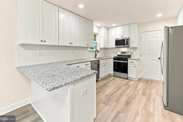 805 BUFFALO CT